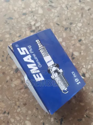 Machine Spark Plug