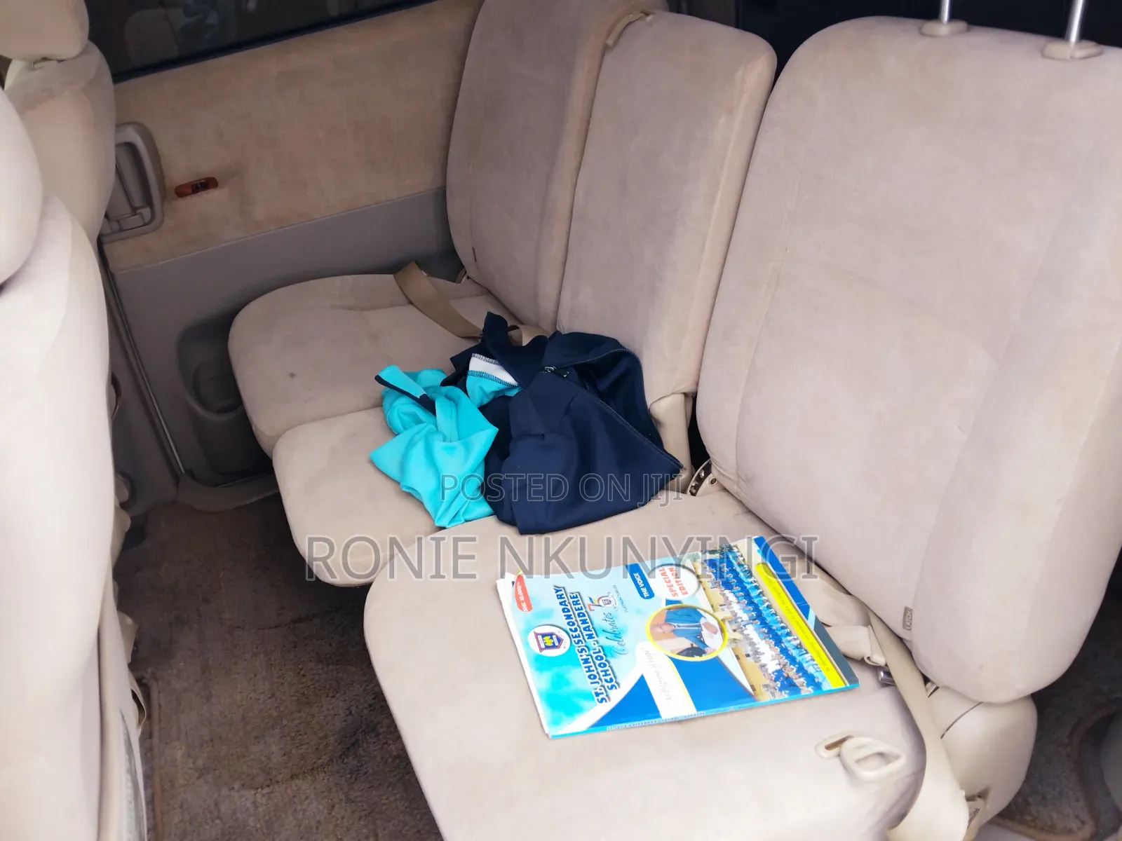 Toyota Noah 2005 White
