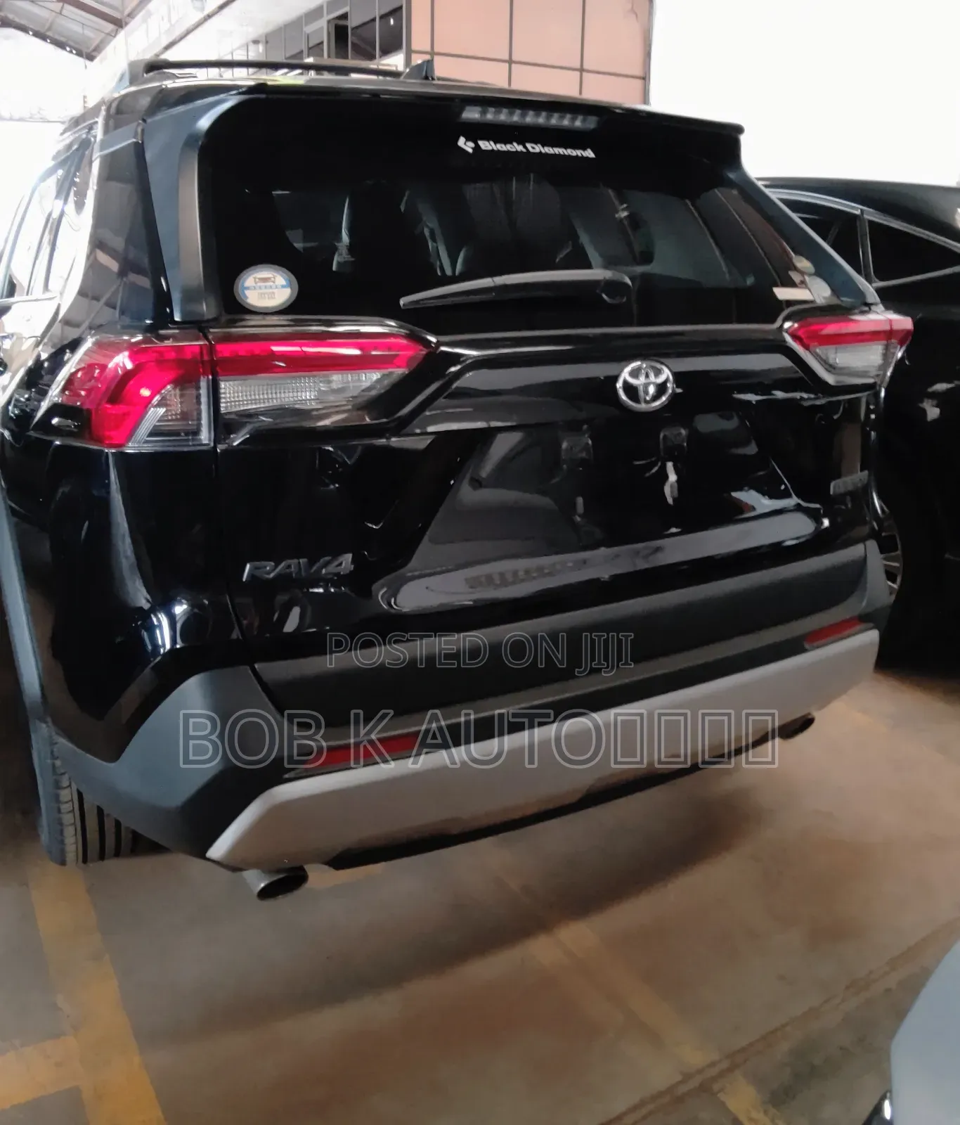 Toyota RAV4 Hybrid 2020 Black