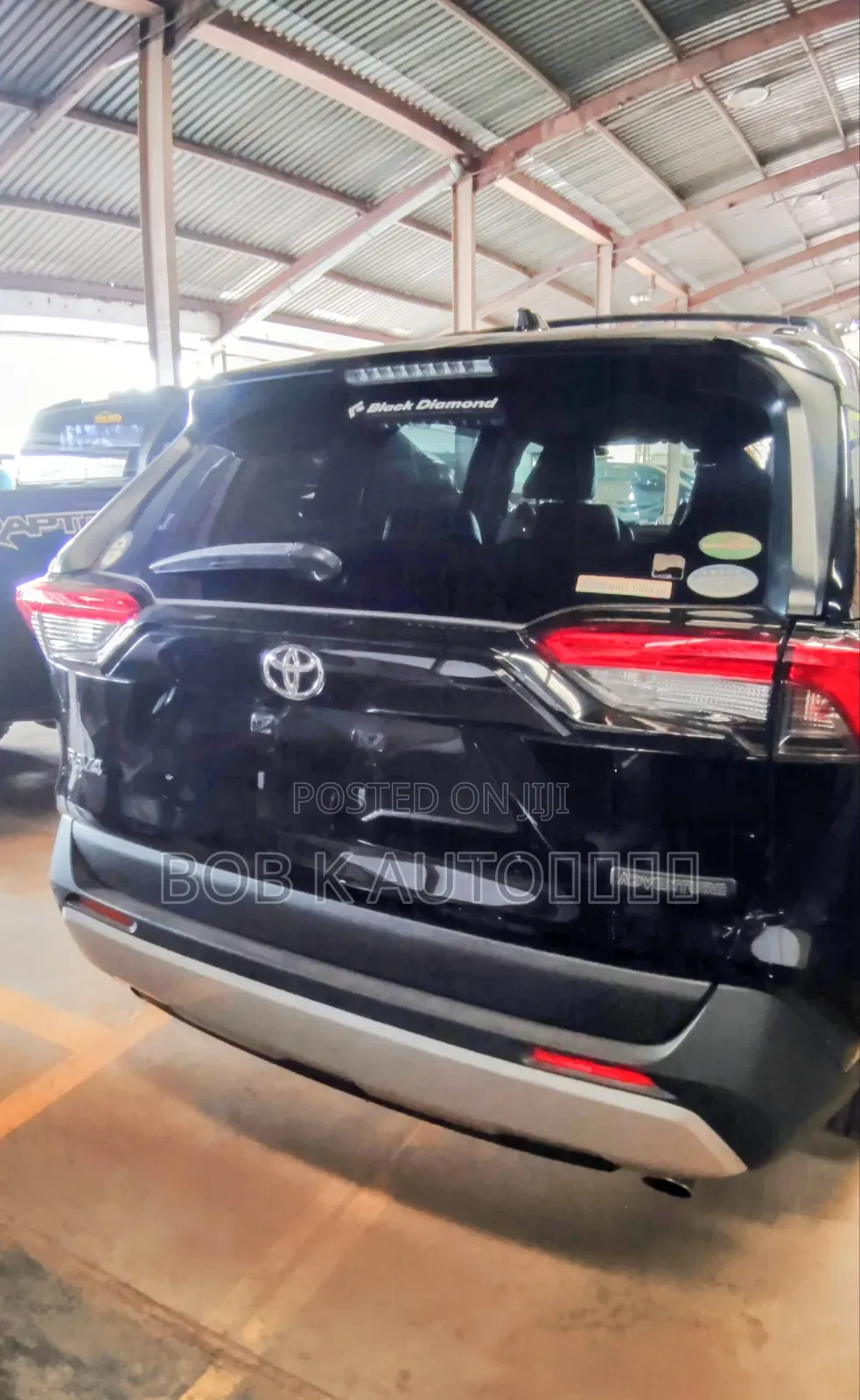 Toyota RAV4 Hybrid 2020 Black
