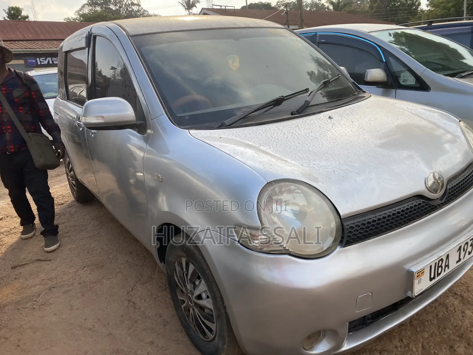 Toyota Sienta 2007 Silver