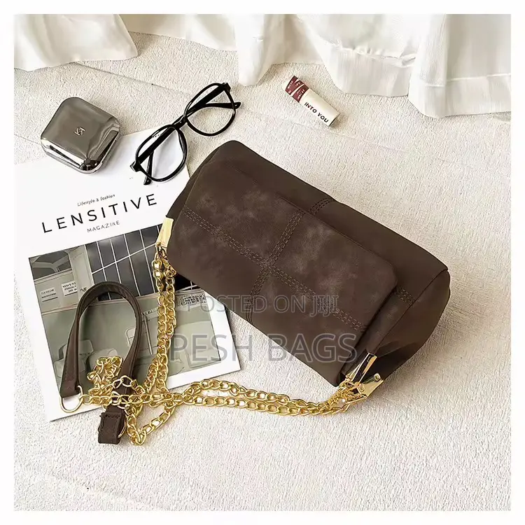 Chain Cross Bag