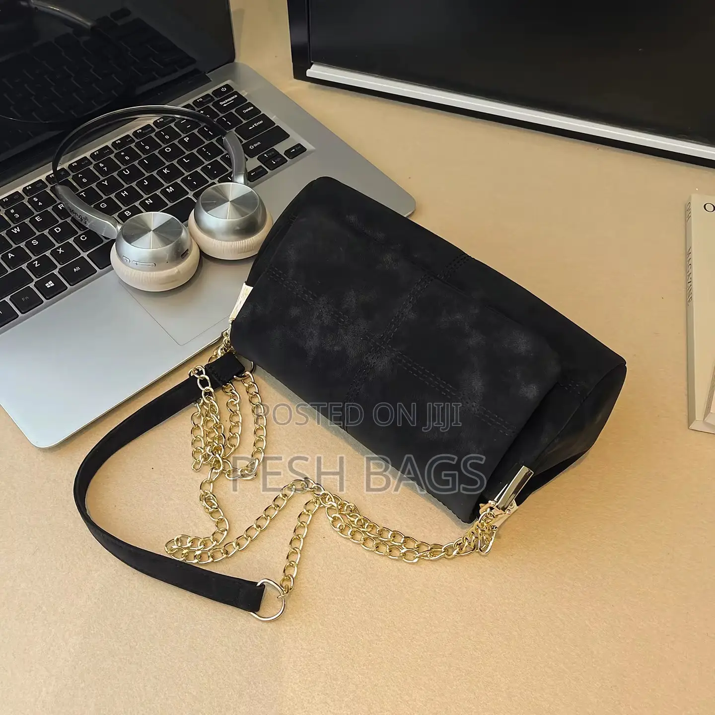 Chain Cross Bag