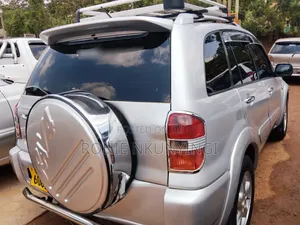 Toyota RAV4 2004 Silver