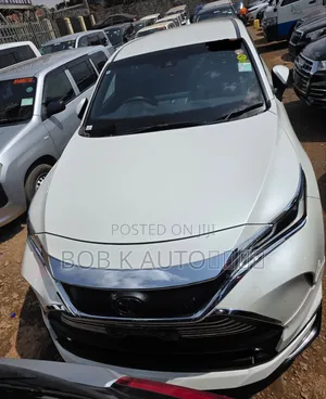 Toyota Harrier 2020 White