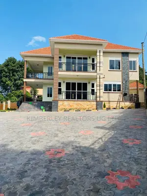 6bdrm House in Division A for sale