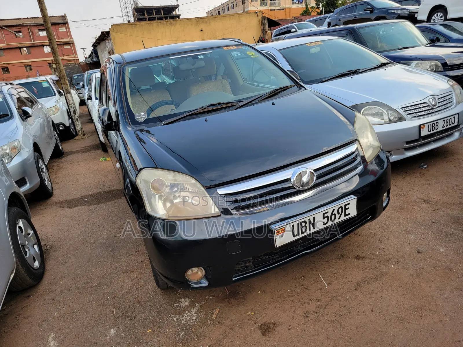 Toyota Raum 2010 Black
