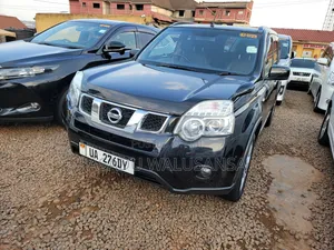 Nissan X-Trail 2012 Black