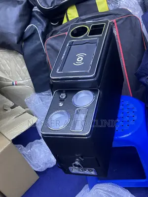 Arm Rest Box With Wireless Charger
