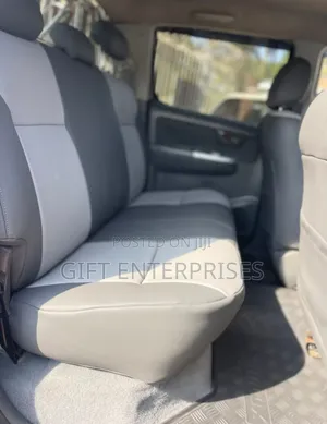 Toyota Hilux 2016 White