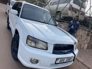 Subaru Forester 2005 White