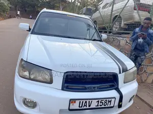 Subaru Forester 2005 White