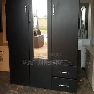 Large Waredrobe