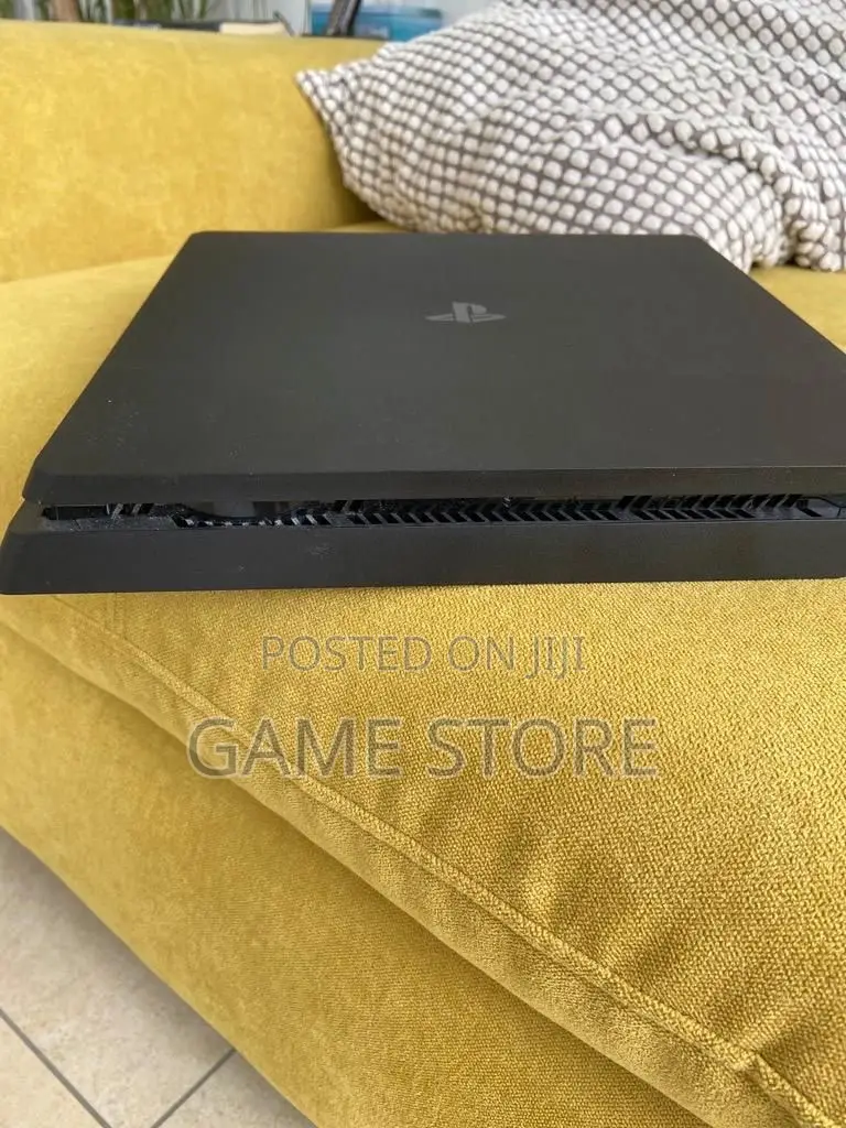 PS4 Slim Make Intuitive User Interfaces Jump Into Apps Instantly
