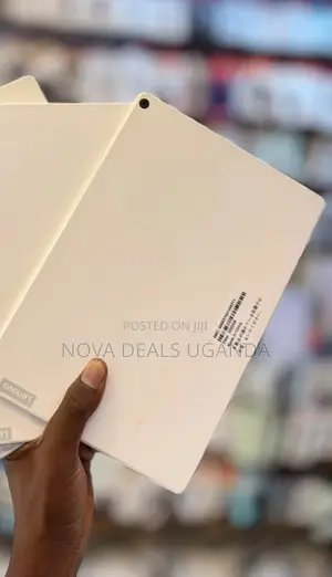 New Lenovo Tab 32 GB White