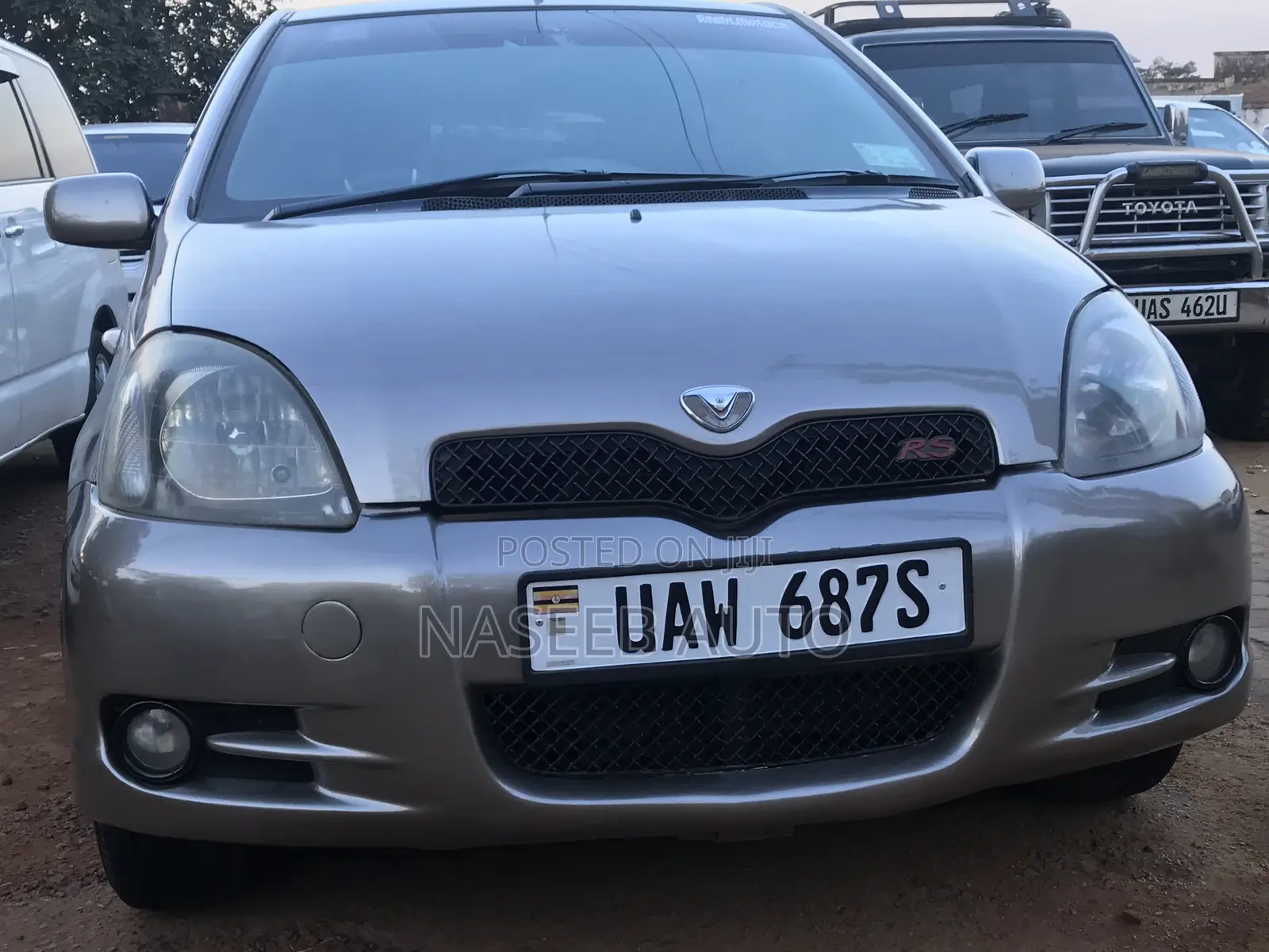 Toyota Vitz 2006 Silver