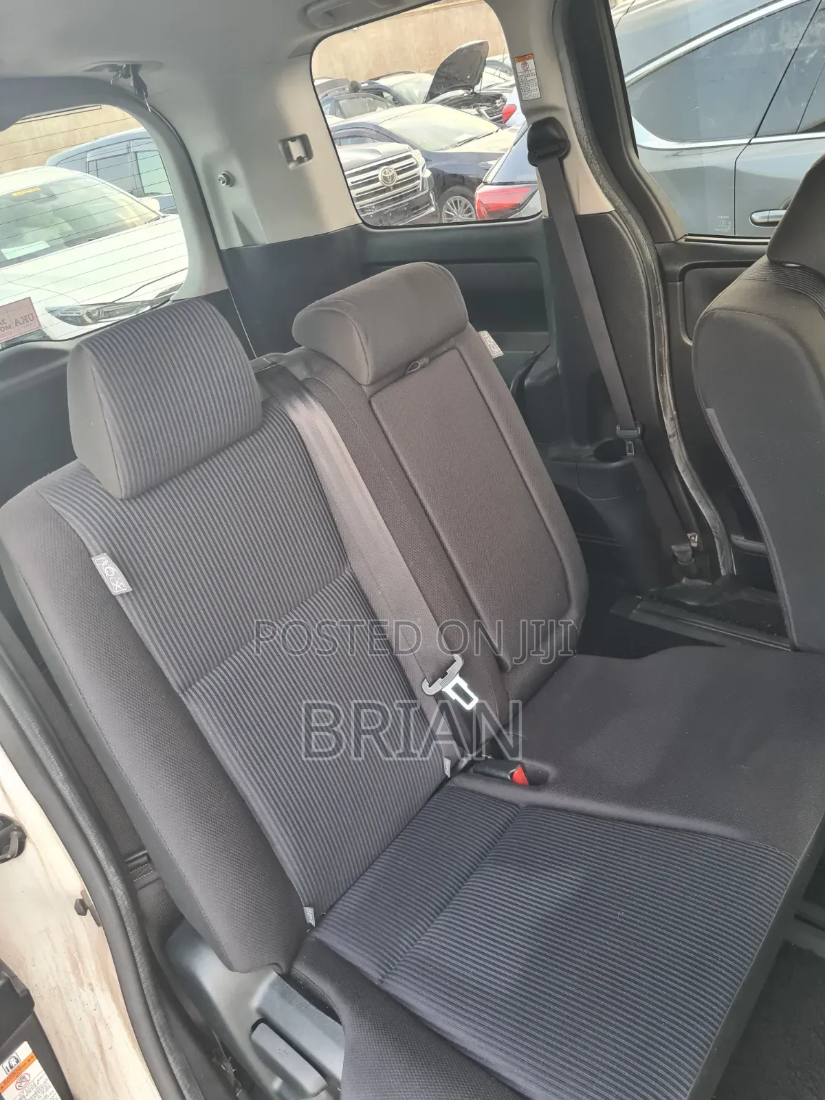 Toyota Noah 2017 White