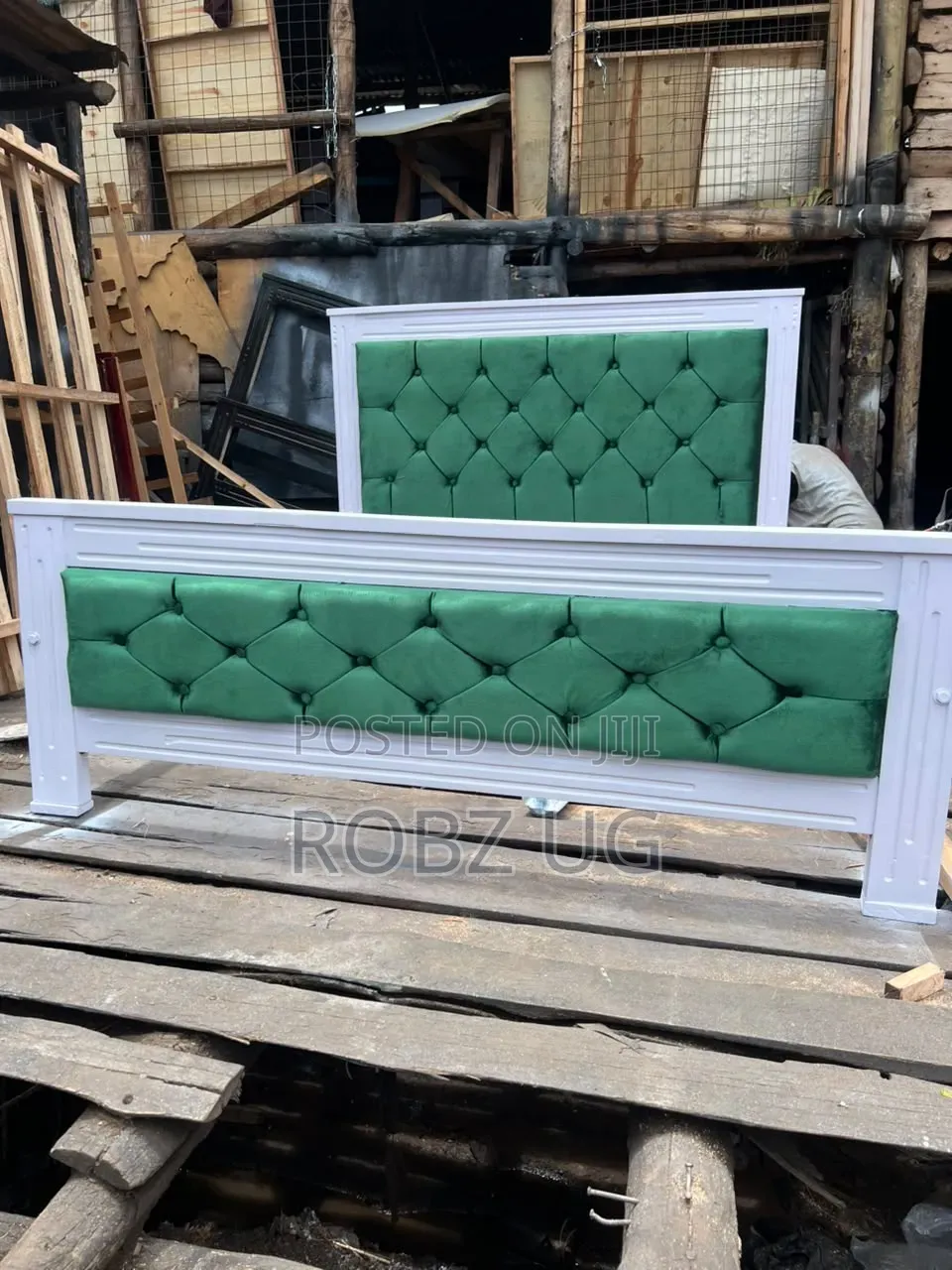 Leather Bed 5*6