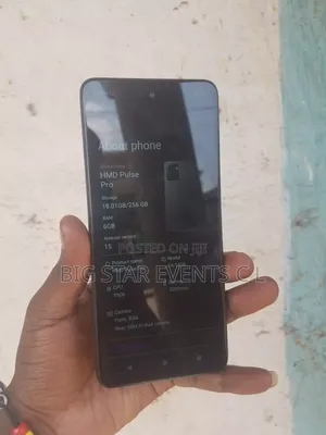 HMD 100 Black
