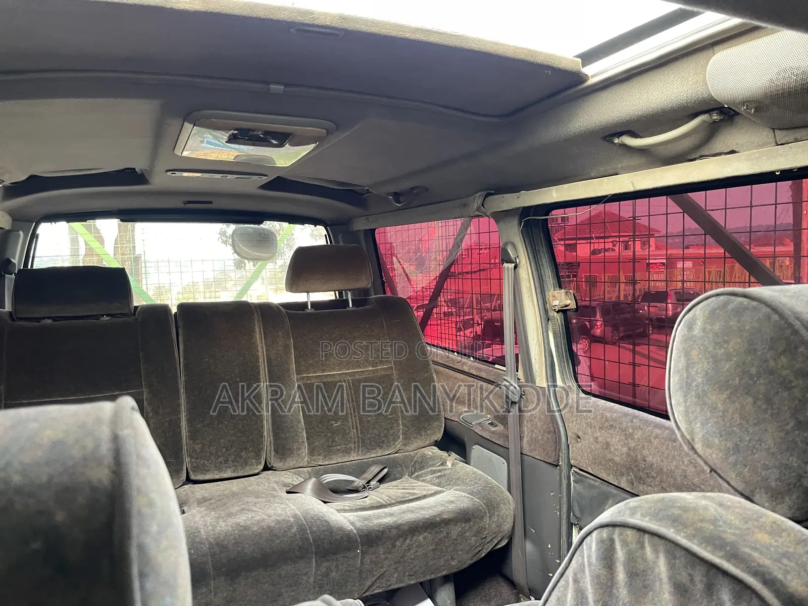 Toyota HiAce 2002