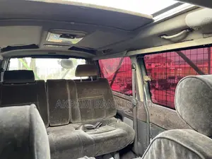 Toyota HiAce 2002
