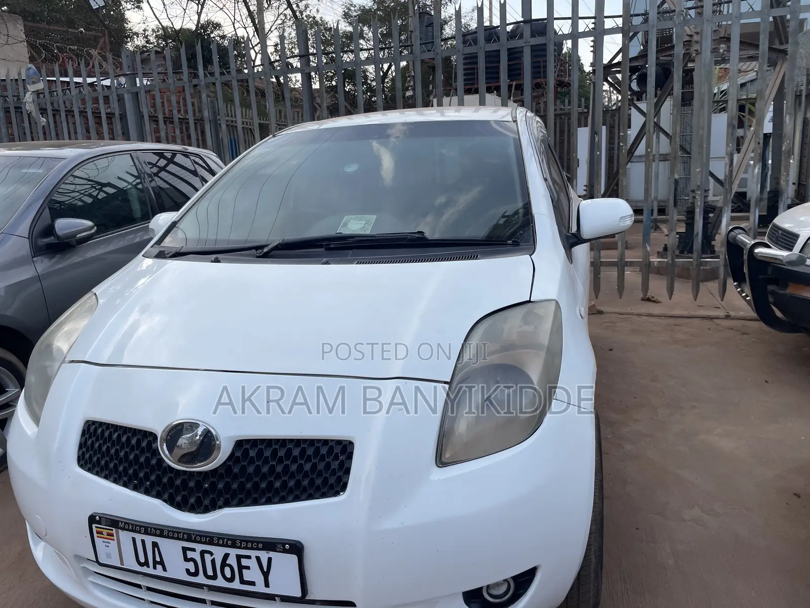 Toyota Vitz 2007 White