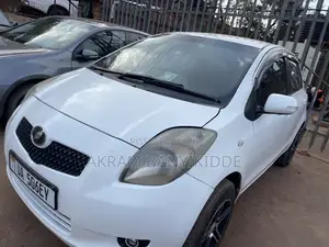 Toyota Vitz 2007 White
