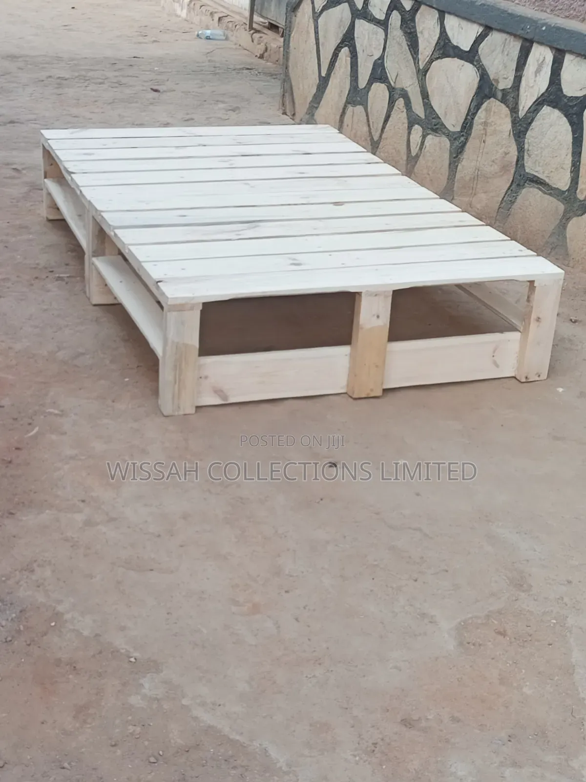Pallet Bed