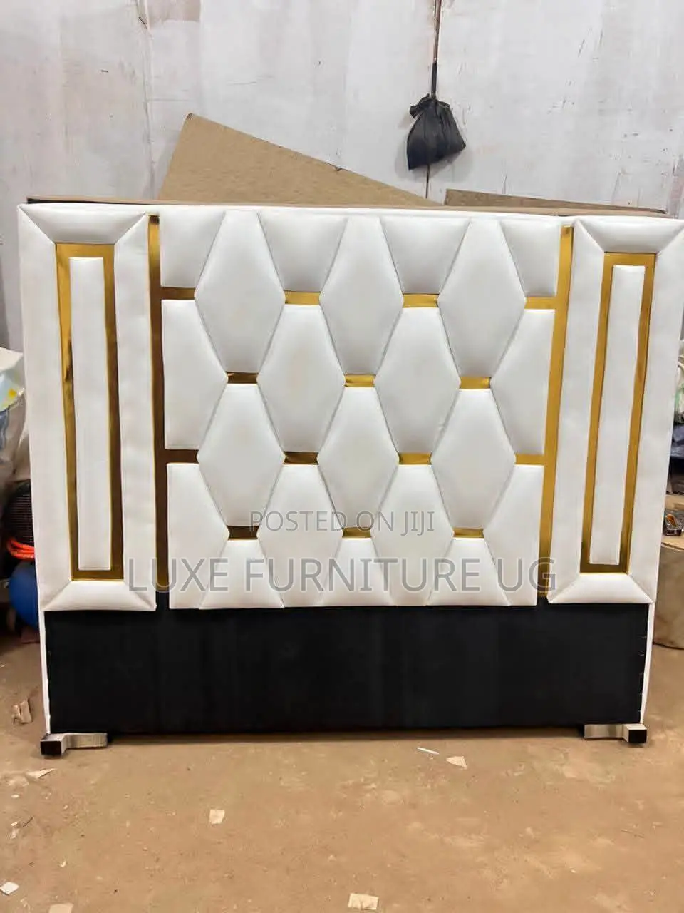 5 by 6 Leather Bed White