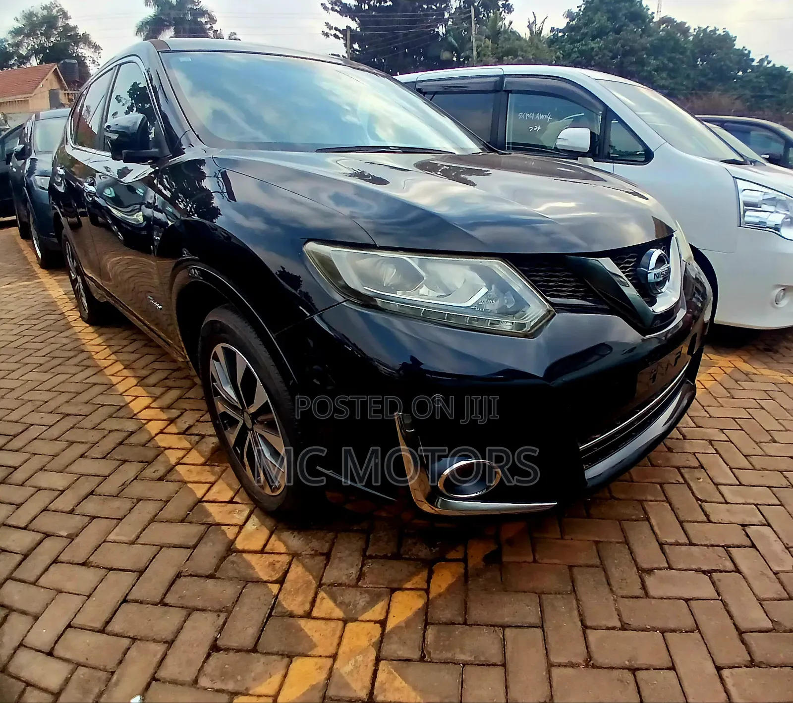 Nissan X-Trail 2015 Black