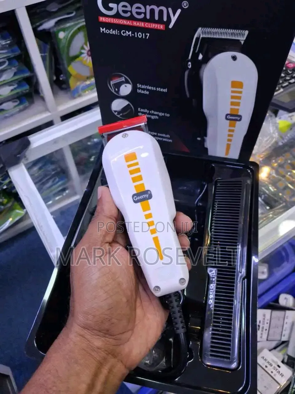 Rechargeable Geemy Hair Clipper With Removable Blades
