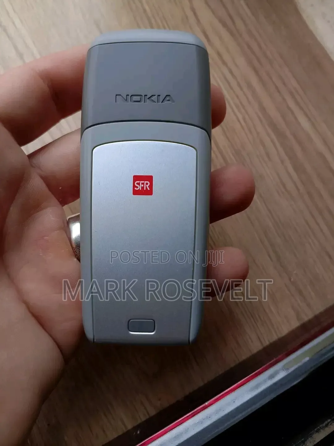 New Nokia 1600 Silver