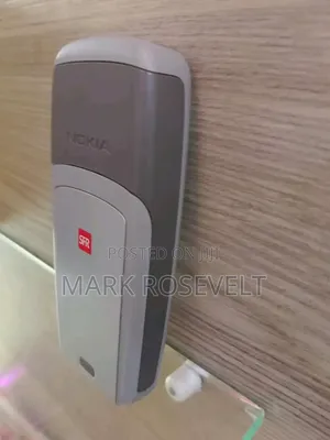 New Nokia 1600 Silver