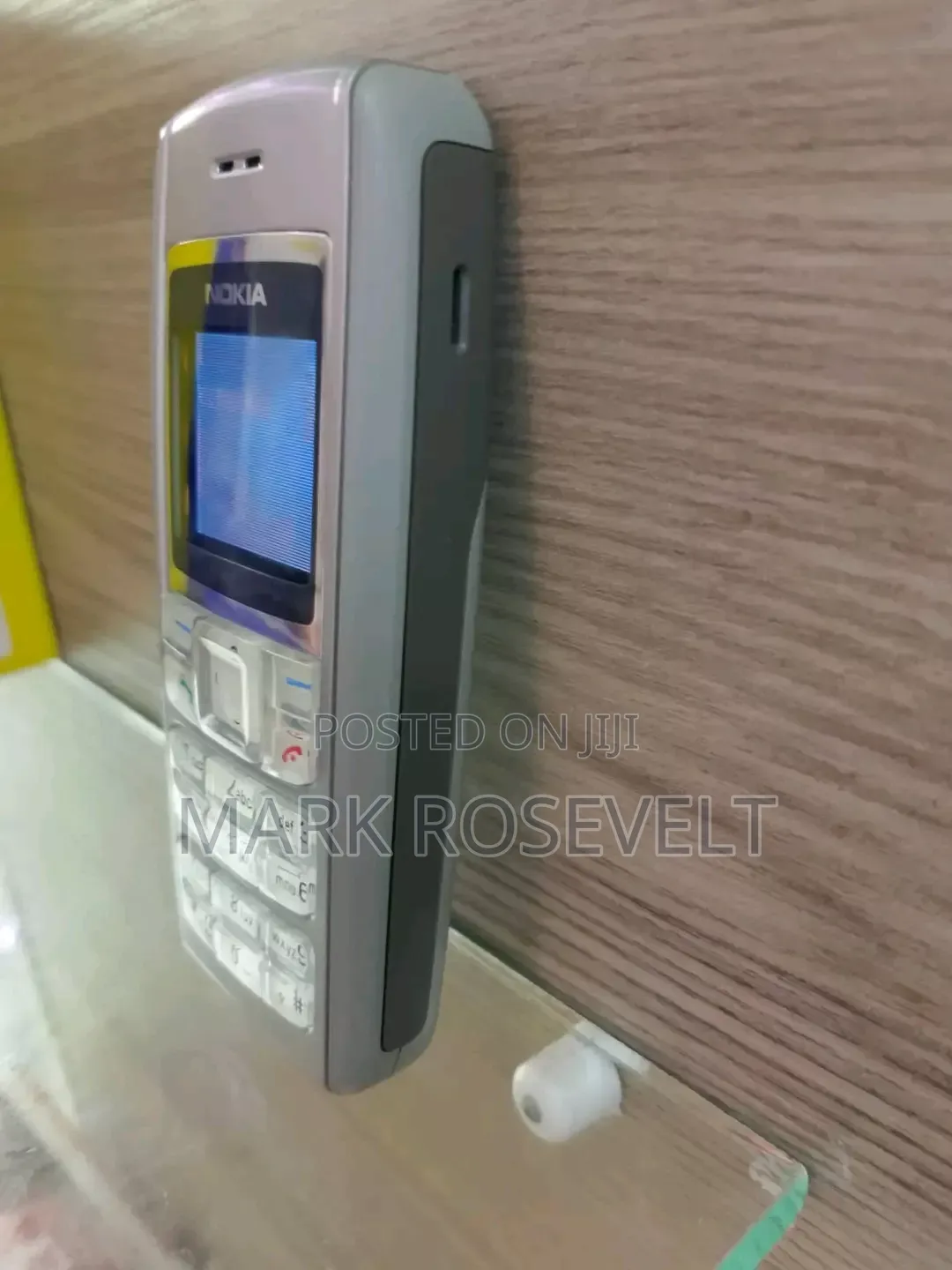 New Nokia 1600 Silver