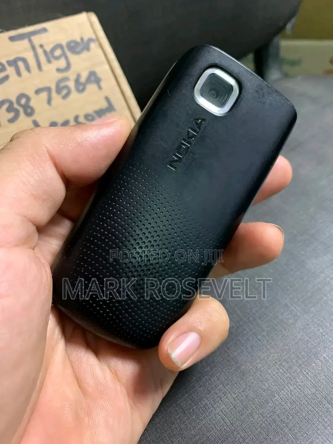 New Nokia 2220 slide Black
