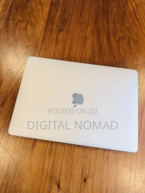 Laptop Apple MacBook Pro 2018 8GB Intel Core i5 SSD 256GB