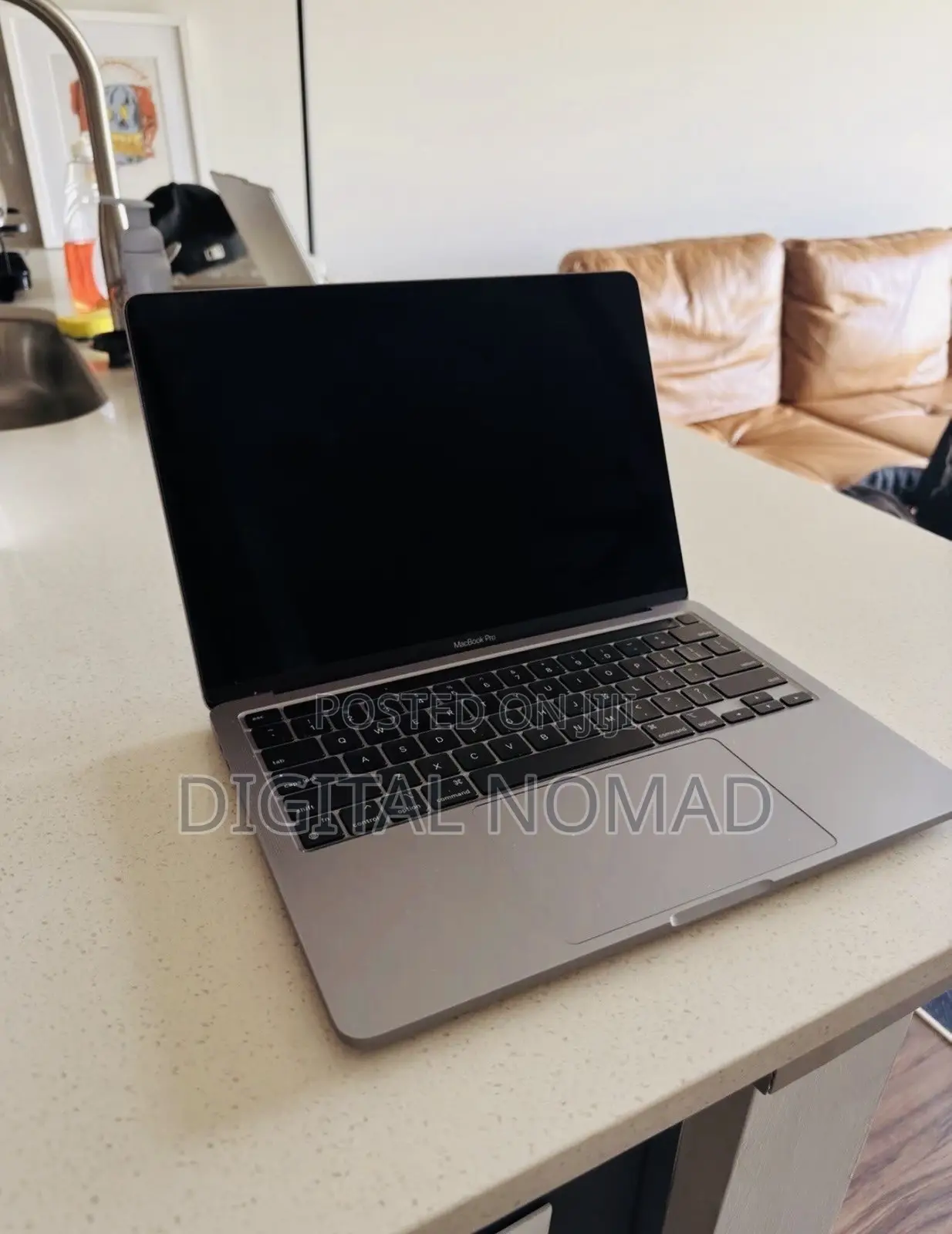 Laptop Apple MacBook Pro 2020 M1 8GB Apple M1 Pro SSD 512GB