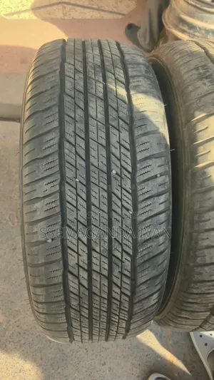 265/55r19 Grand Trek Dunlop a/T23 Foreign Used