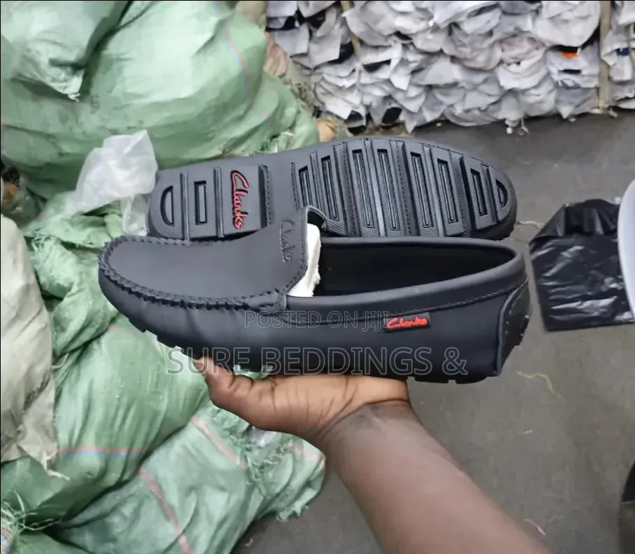 Lite Clarks Moccasins
