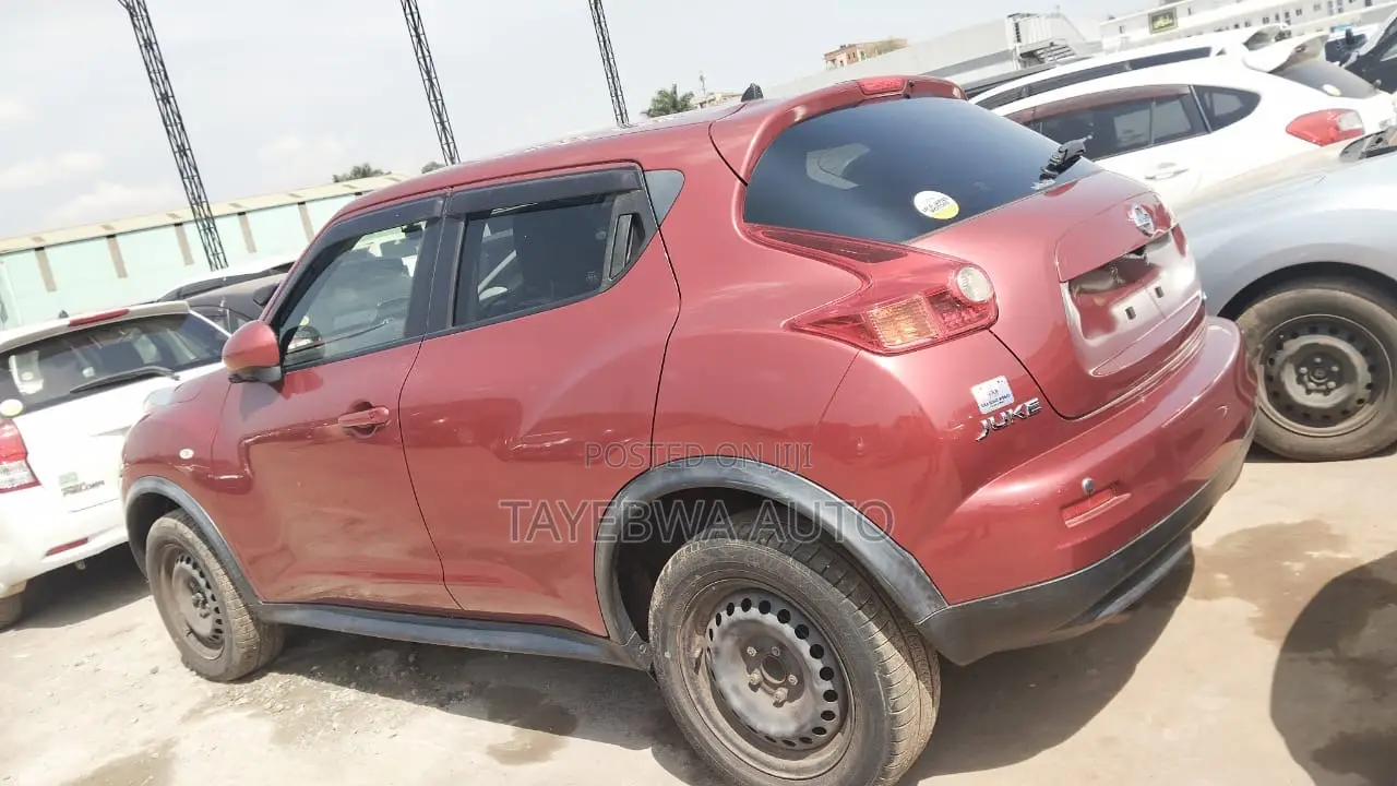 Nissan Juke 2012