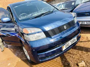 Toyota Noah 2002