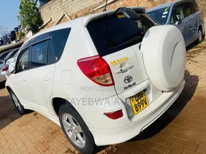 Toyota RAV4 2008