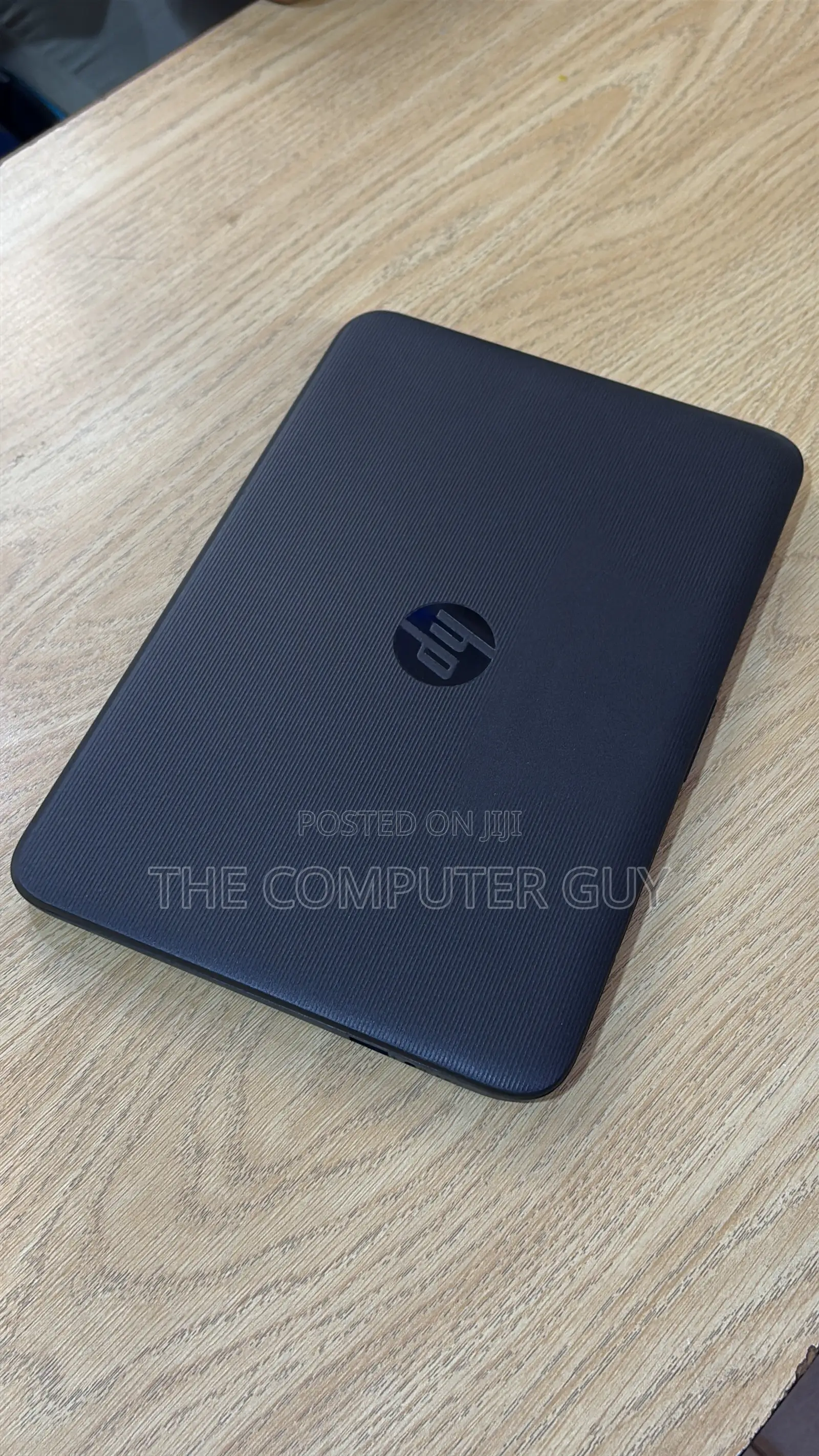 New Laptop HP Stream 11 Pro G4 EE 4GB Intel Core i5 SSHD+SSD 60GB