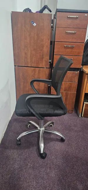 Low Back Simple Adjustable Height Office Chair
