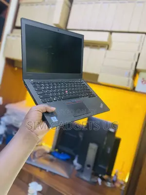 Laptop Lenovo ThinkPad X260 4GB Intel Core i5 SSD 128GB