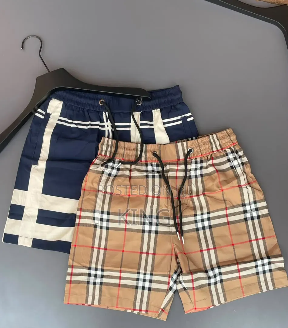 Burberry Shorts. Unisex