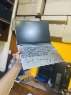 Laptop Lenovo ThinkBook 15 8GB Intel Core i5 HDD 1T