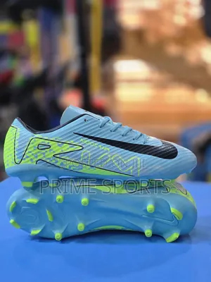 Soccer Shoes Multicolor