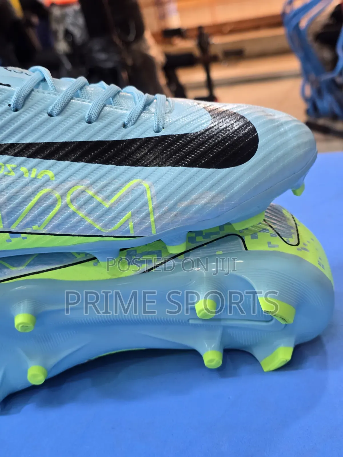 Soccer Shoes Multicolor