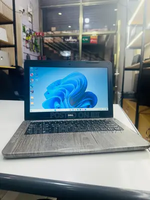 Laptop Dell Latitude 3380 8GB Intel Core i5 SSD 256GB